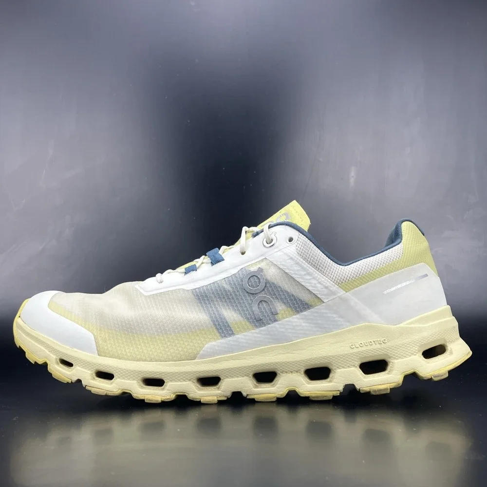 On Cloudvista Running Shoes - Men's Size 10.5 'Ivory/Endive' (64.98318)